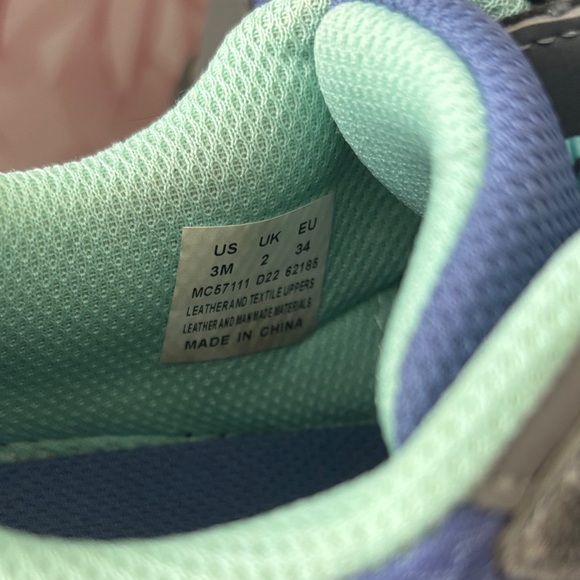 Merrell Kids' Gray and Teal Sneakers US size 3M - Picture 2 of 7